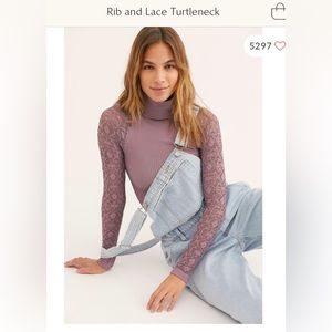 FREE PEOPLE RIB AND LACE TURTLENECK - TRUFFLE - M/L